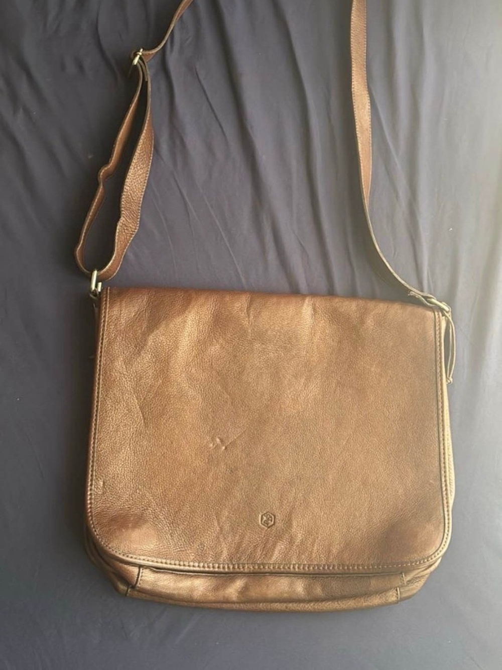 🇮🇹 Italian leather that already has a story